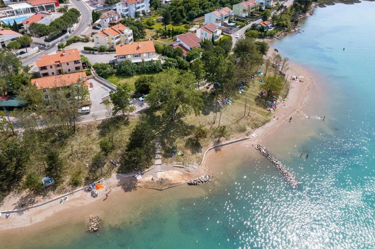 Seafront Maris By El-Pi Tours Apartment Dobrinj