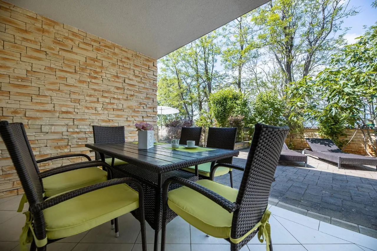 Seafront Maris By El-Pi Tours Apartment Dobrinj