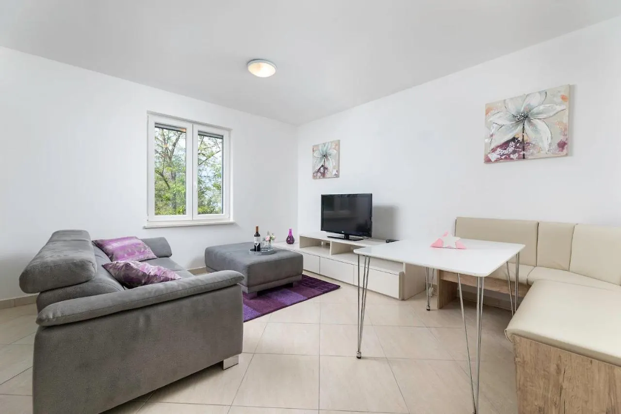 Seafront Maris By El-Pi Tours Apartment Dobrinj