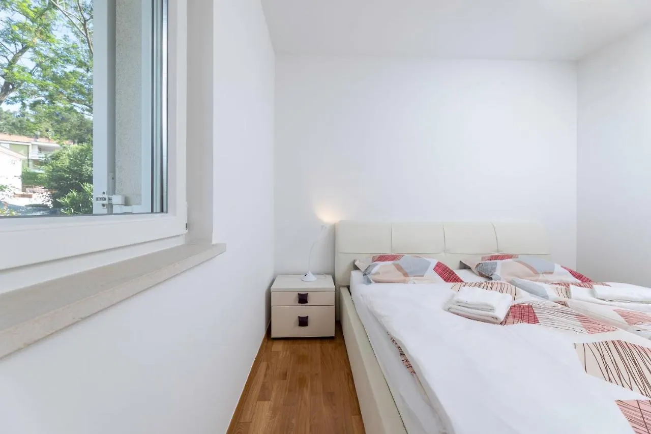 Seafront Maris By El-Pi Tours Apartment Dobrinj Croatia