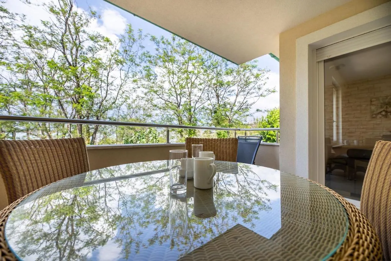 Seafront Maris By El-Pi Tours Apartment Dobrinj 0*,  Croatia