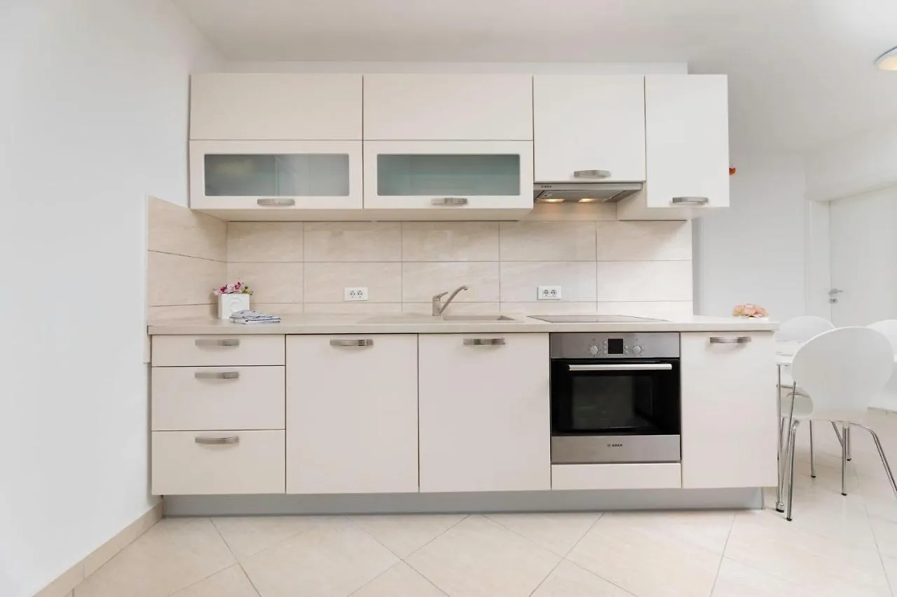 Apartmán Seafront Maris By El-Pi Tours Dobrinj Chorvatsko