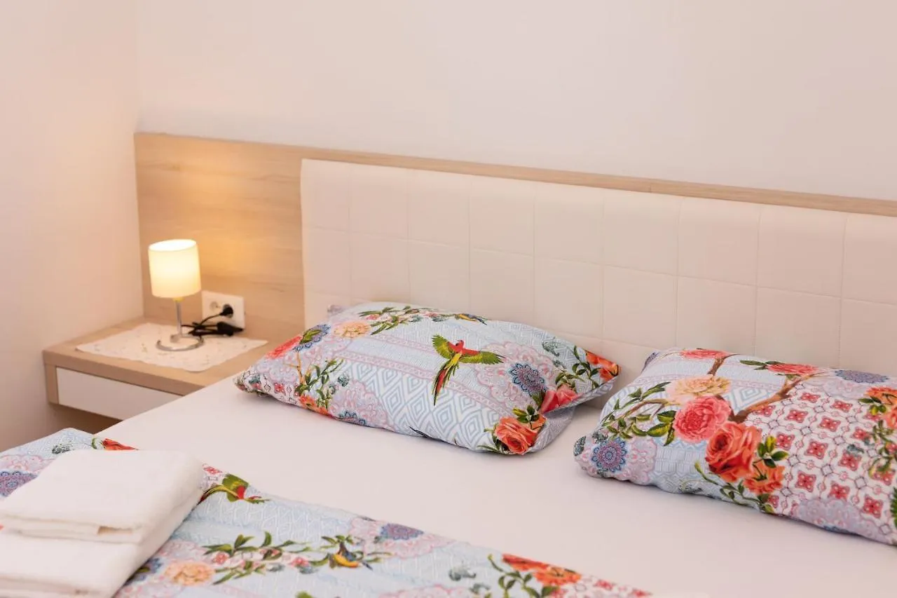 Apartmán Seafront Maris By El-Pi Tours Dobrinj Chorvatsko
