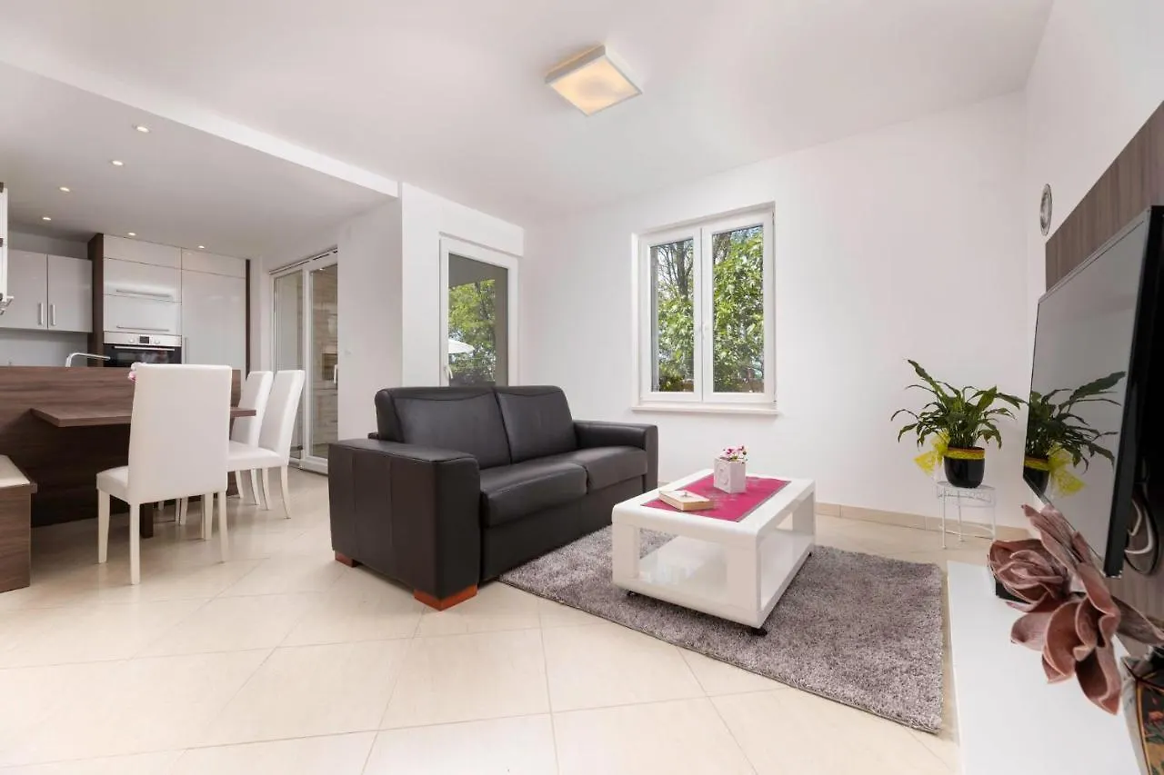 Apartmán Seafront Maris By El-Pi Tours Dobrinj